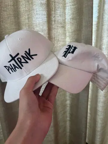 PHARNK 화이트 캡 2개 세트
