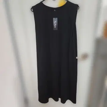 앙코 키네 블랙 슬리브리스 롱 원피스 LL