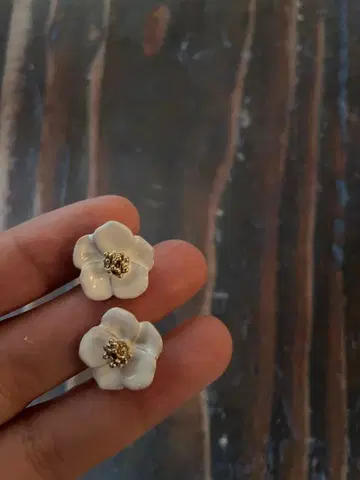꽃 플라워 화이트 골드 귀걸이