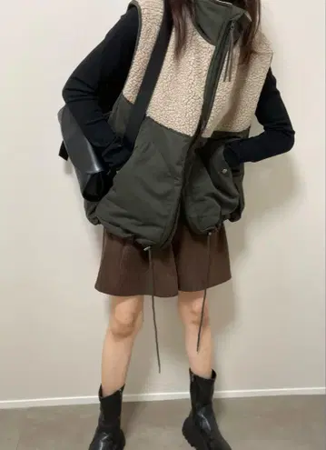 손가락 구멍 니트 PO