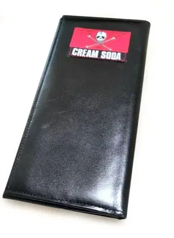 크림 소다 해골 장지갑 블랙 컨디션 최상