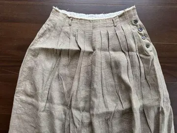 파드칼레 베이지 플리츠 롱 스커트