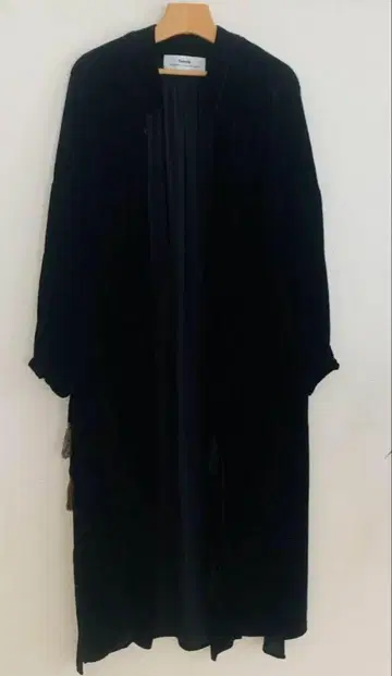 Tabrik 벨로아 로브 가디건 (블랙)