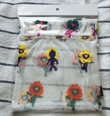 새상품 * 미야쿠미야쿠 레이스 복조리 파우치 보더 컬러