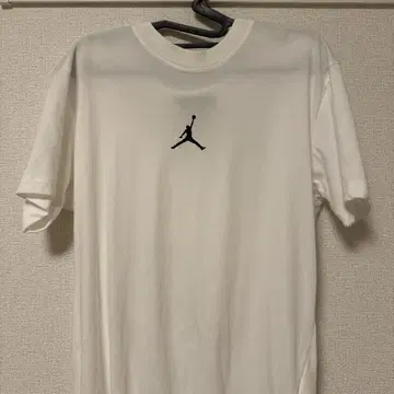 새상품급! Jordan Sport DRI-FIT 화이트 T셔츠 S