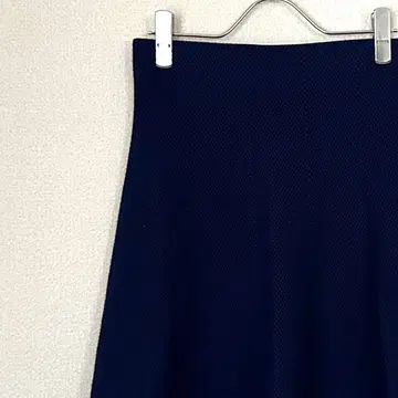 BERARDI 미디 스커트 플레어 바이컬러 스트레치