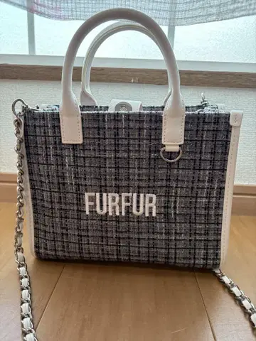 FURFUR 트위드 핸드백 그레이 계열