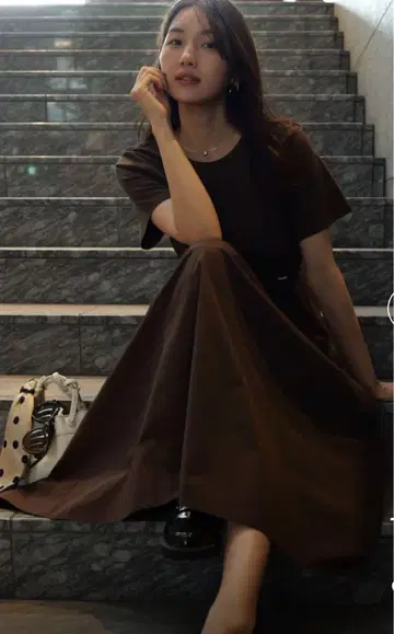 새상품 저스길리티 뷔스티에 도킹 원피스
