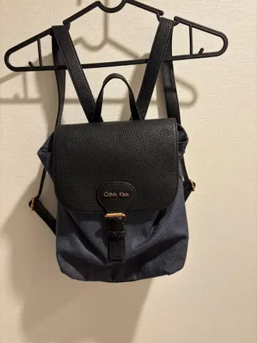 새상품급 Calvin Klein 백팩 데님 소재