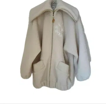 PATOU 택 포함 새상품 코트