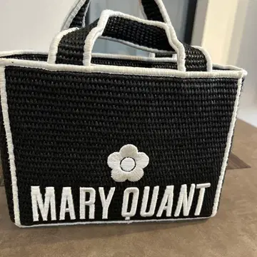 LILY BROWN x MARY QUANT 로고 자수 카고백