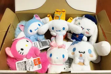 산리오 캐릭터즈 시나모롤 키티 6종