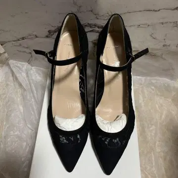 카네마츠 25cm 블랙 레이스 하이힐