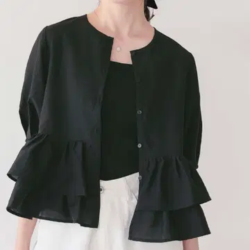 titivate 페플럼 숏 슬리브 블라우스 L 사이즈 블랙