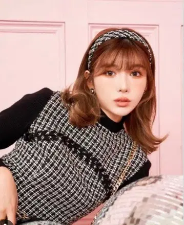 미사용 새상품 Darich 다리치 D 모티브 트위드 머리띠 블랙