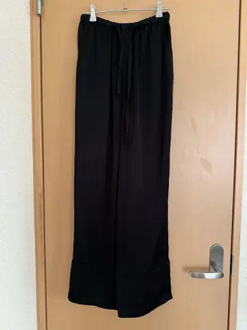 todauful 새틴 이지 팬츠 블랙
