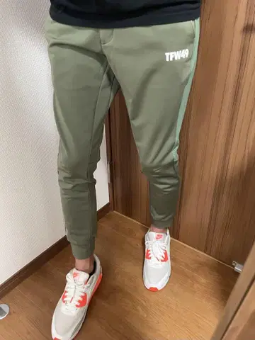택 포함 새상품 TFW49 액티브 팬츠 카키 S 골프 저지