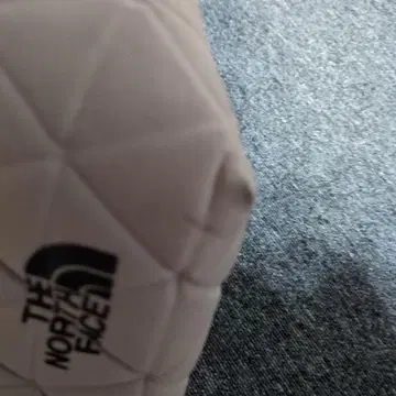 THE NORTH FACE 퀼팅 토트백