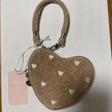 LOVERARY 하트형 파우치 베이지