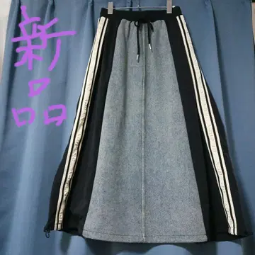 SILENT WORTH 데님 절개 사이드 라인 롱 플레어 스커트 새상품