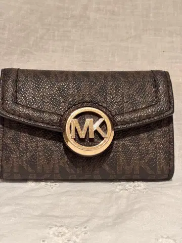 MICHAEL KORS 모노그램 키케이스