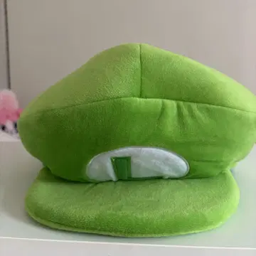 유니버 루이지의 모자 그린 컬러