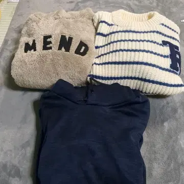 네이비 후드 부착 트레이닝복