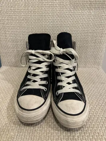 Converse All Star 블랙 하이컷 스니커즈