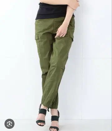 EFFE BEAMS 하이웨스트 카고 팬츠 올리브 그린