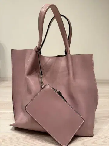 GIANNI CHIARINI 핑크 가죽 토트백 파우치 포함