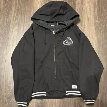 XLARGE 블랙 후드 부착 자켓
