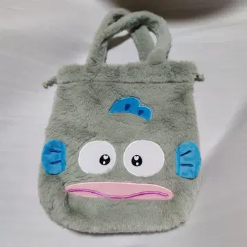 [ 최종 가격 인하 ] 산리오 우루후와 퍼 토트백 한교동