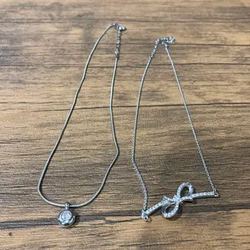 SWAROVSKI 스와로브스키 목걸이 실버 2개 세트