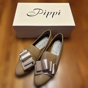 Pippi 베이지 리본 플랫슈즈