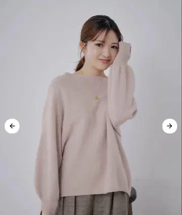 COHINA 오프숄더 니트