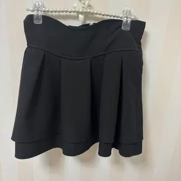 미셸 마카롱 슬림 레그 스커트 M 블랙