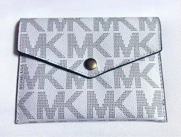 MICHAEL KORS 마이클코어스 제트세트 여권 케이스