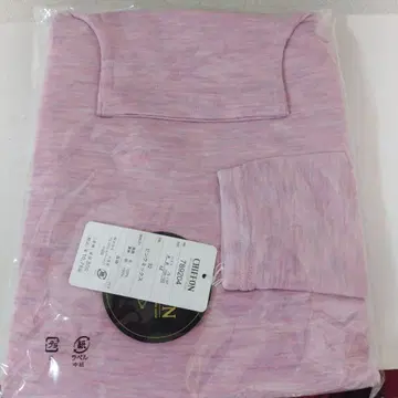 CHIFFON 하이넥 긴팔 M 사이즈 새상품