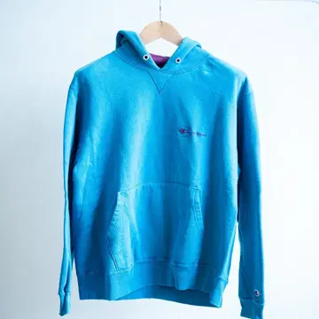 팔로우 할인 10% off Champion 미국제 파랑 후드티