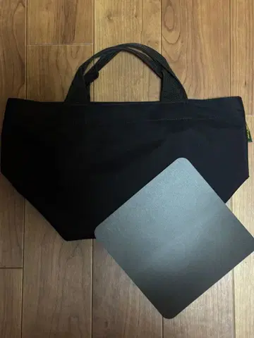 에르베샤 펠리에 나일론 토트 M