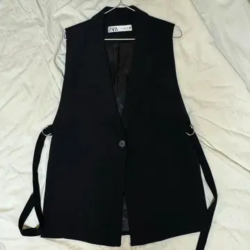 ZARA 슬리브리스 베스트 자켓