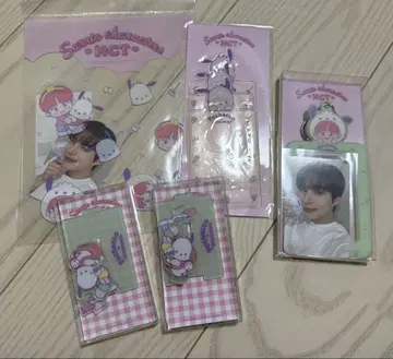 NCT 127 정우 산리오 트레이딩 카드 굿즈