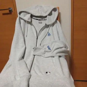 로스앤젤레스 다저스 집업 후드티 그레이