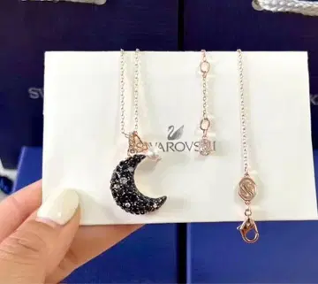 Swarovski 달 모양 목걸이