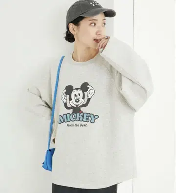새상품급 FREAK'S STORE 미키 맨투맨 그레이