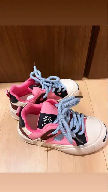 스니커즈 귀여운 핑크