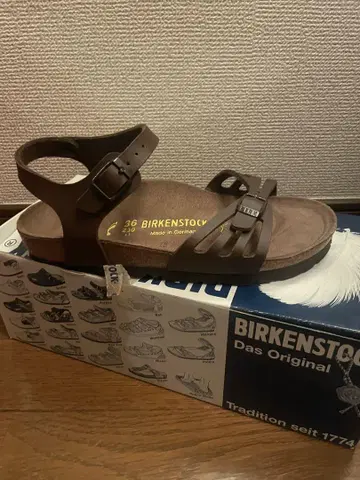 BIRKENSTOCK 브라운 샌들 36 미사용