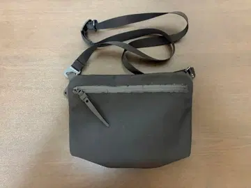 SACOCHE 01 BLACK