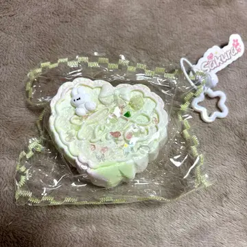 스퀴즈 케이크 하트 토끼