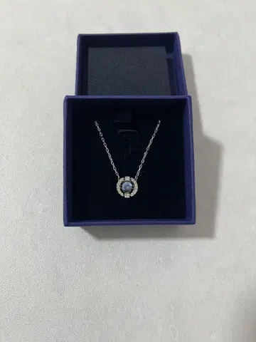 스와로브스키 목걸이